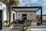 Aménager votre extérieur avec des pergolas adaptées au climat méditerranéen